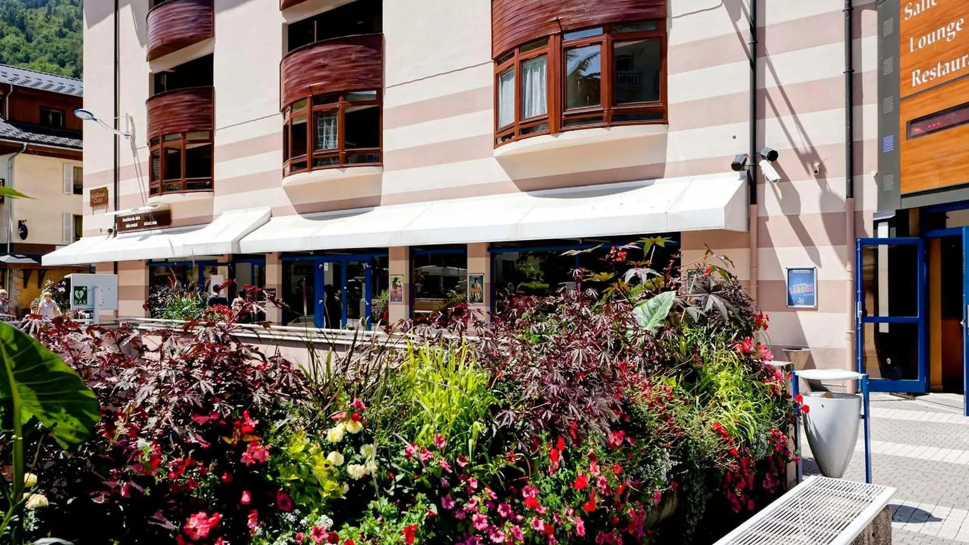 Apartment Studio Avec Balcon Sud Et Wifi Au Centre De Brides-Les-Bains, Proche Thermes Et Telecabine - Fr-1-512-54